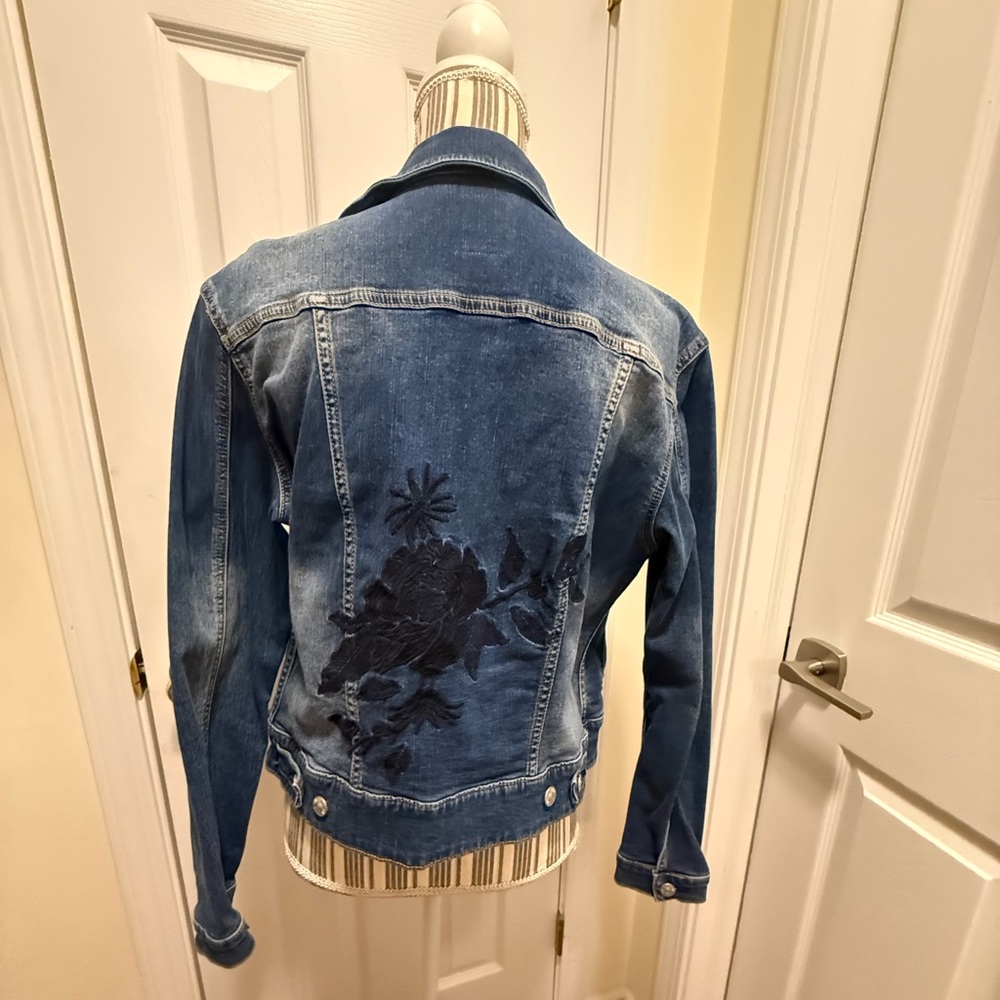 Blue Denim Jacket Embroidered with Floral Design